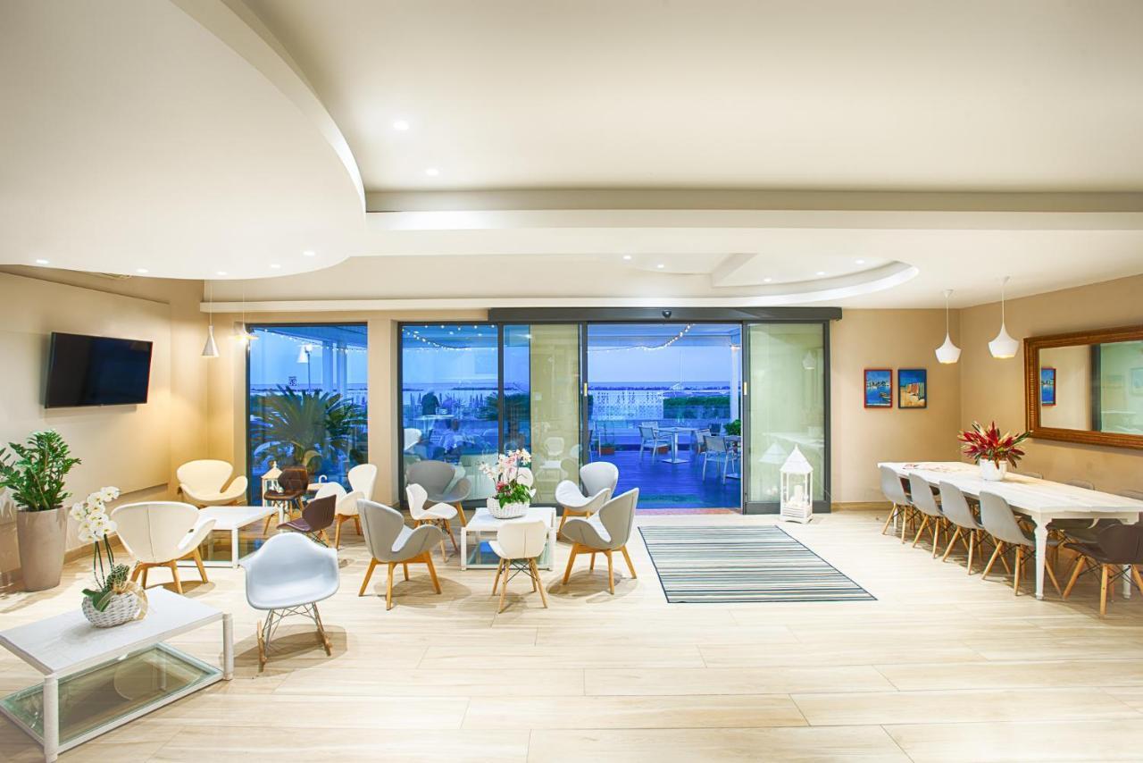 Hotel Agostini Bellaria-Igea Marina Eksteriør bilde
